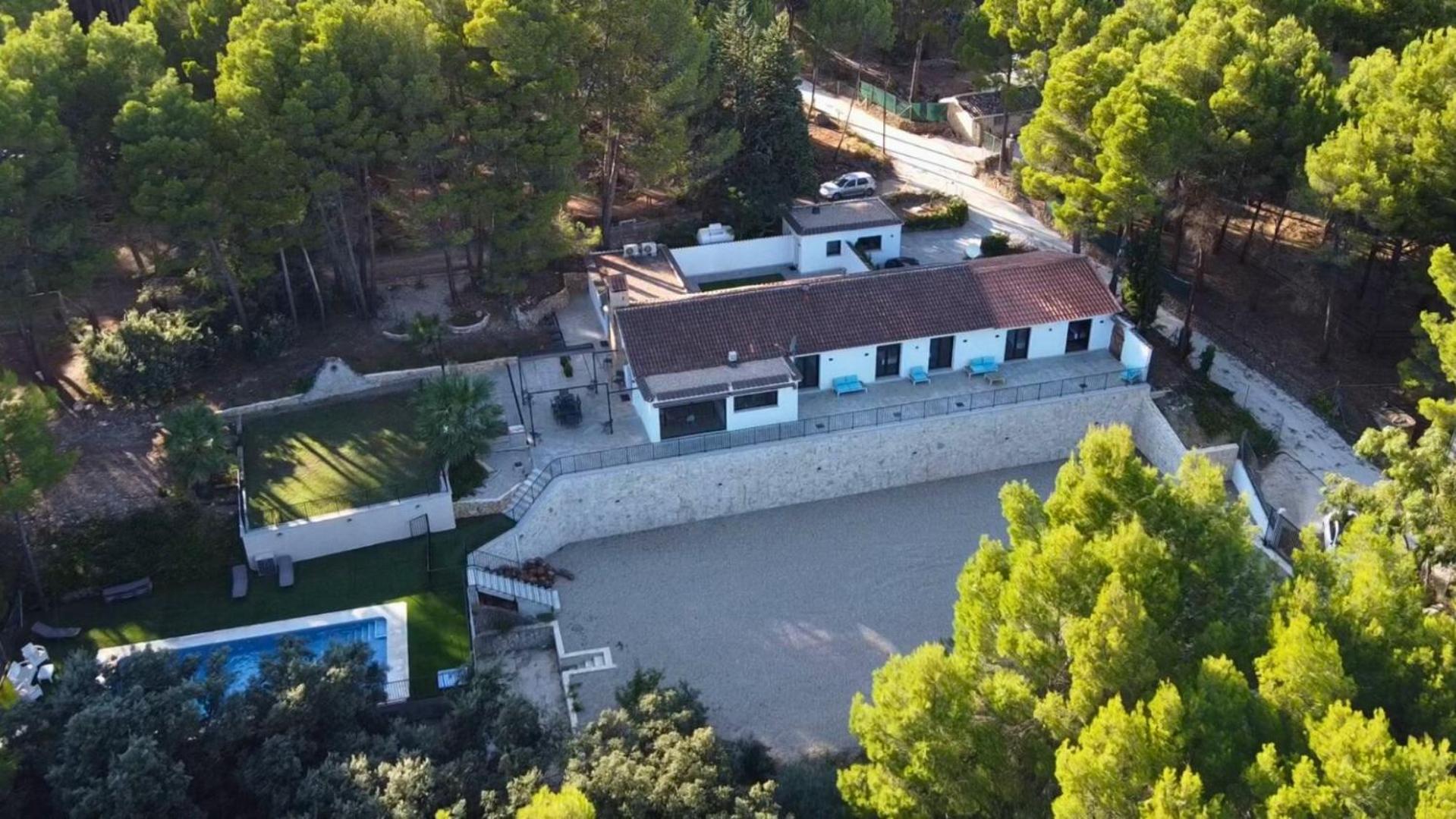 Гостьовий будинок La Colina De Charly Бенімантель Екстер'єр фото